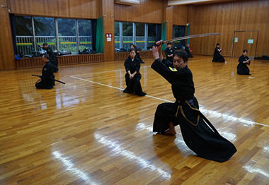 八千代場所