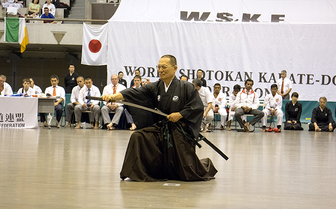 ワールド松涛館空手国際大会で居合演武